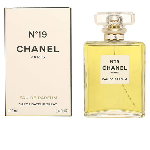 Chanel - Nº 19 Eau De Parfum